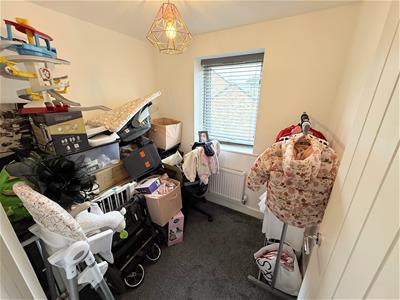 STUDY/BEDROOM 4 FIRST FLOOR REAR